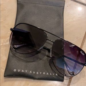 Quay Australia sun glasses
